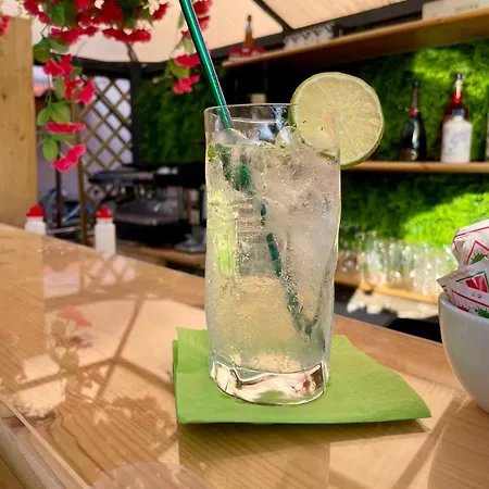 Antica Terrazza Nocleg ze śniadaniem 3*