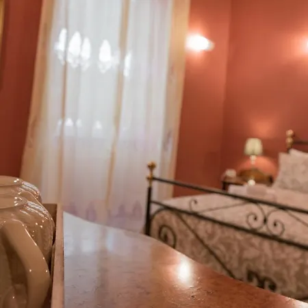 Antica Terrazza Bed & Breakfast 3*