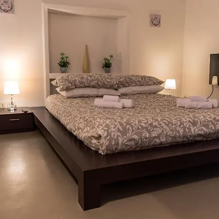Antica Terrazza Bed & Breakfast 3*
